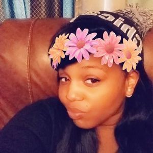 Meet your Posher, Tiffany